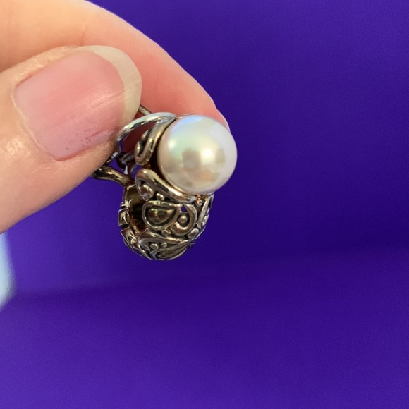 925 Sterling Silver Pearl Earrings Scroll Detail - Picture 5 of 14